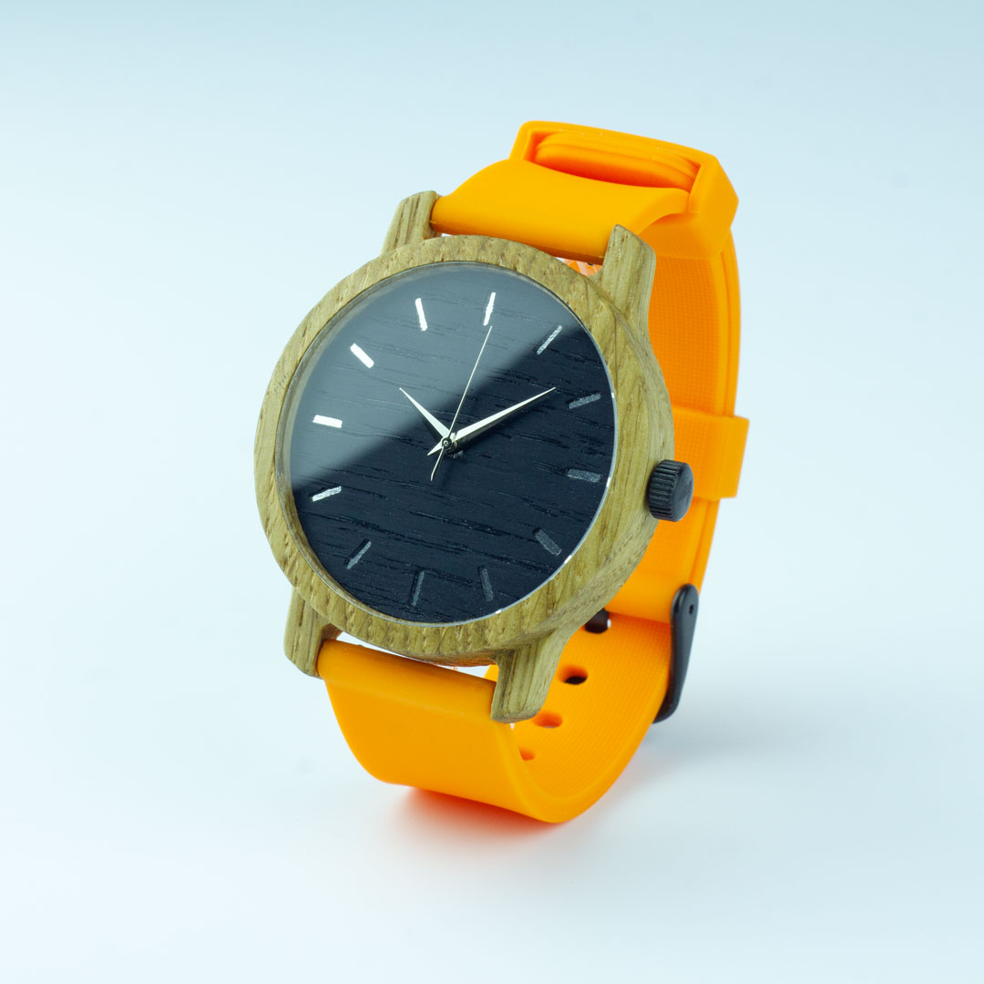 Деревянные часы "Oak | Classic" c оранжевым силиконовым ремешком