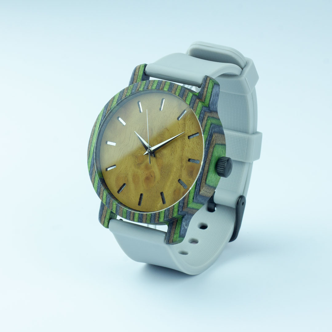 Деревянные часы "Perry | Classic" c серым силиконовым ремешком