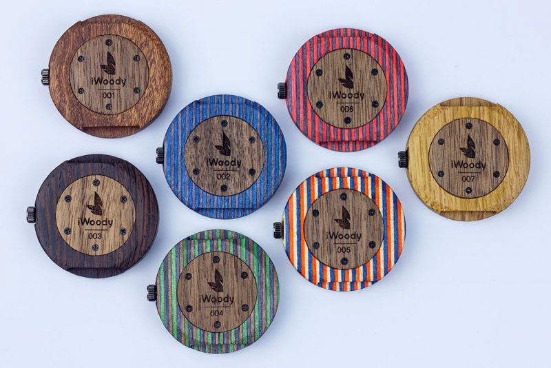 Каждые часы имеют свой серийный номер Каждые часы имеют свой серийный номер